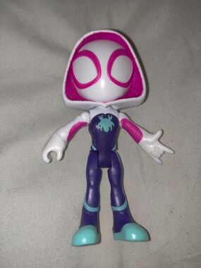 Marvel Spider-Gwen Style White, Pink & Purple Action Figure